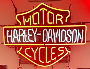 lot 61 image: Neon Harley Davidson Light