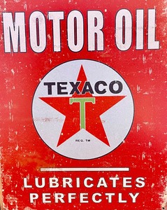 lot 109 image: Tin Texaco Motor Oil Sign