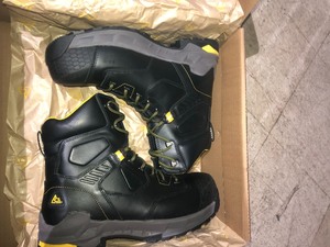lot 38 image: Ace Mens Redrock 8 Work Boots - Composite Toe - Black Size 11(M)