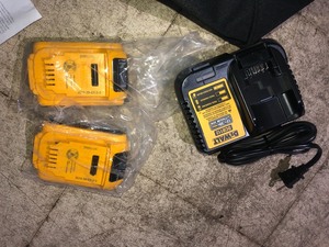lot 42 image: DEWALT 20-Volt MAX Cordless Combo Kit (4-Tool) with (2) 20-Volt 2.0Ah Batteries & Charger