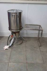 deep fryer station with pot