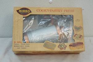 cookie press