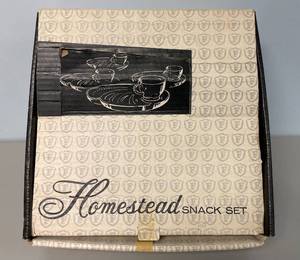 Vintage Federal Glass Company Homestead Snack Set