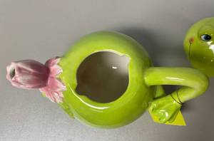 Burton &amp Burton Leapin Lilly Green Frog Teapot&nbsp