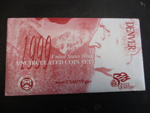 26. 1999 Denver Mint Uncirculated Coin Set (Includes 5 Set State Quarters) in Original Government Packaging