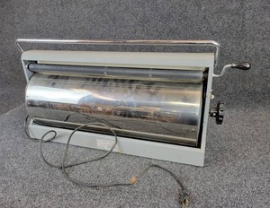 lot 235 image: Vintage Roto-Master Print Dryer - Model RM-1