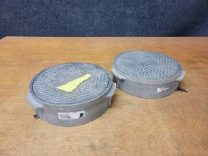 lot 264 image: Pair of Sioux Chief 9-18 Adjustable Access Cover Sets w Screw Connections - Part No. 850-4T