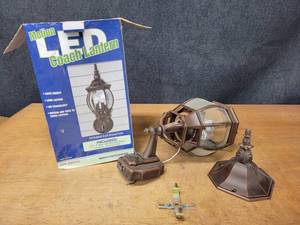 lot 336 image: LED Outdoor Motion Coach Lantern - Includes (3) LED Bulbs - NO SHIPPING