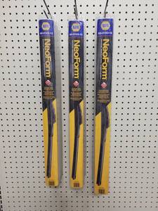 lot 339 image: Lot of (10) NEW NAPA NeoForm 21 Windshield Wipers - Part No. 60-2143-12