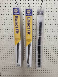 lot 343 image: Lot of (11) NEW NAPA ExactFit 17 Windshield Wipers - Part No. 60-017-SP