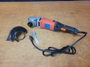 lot 349 image: Polisher 110V 800W 500-4500 RPM 5 Disc Max - This is a Return Item - Tested and Works
