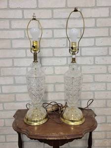 lot 362 image: Vintage Pair of Table Lamps - 26 and 27-12 Tall Overall - NO SHIPPING