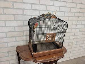 lot 395 image: Vintage Crown Metal Birdcage - Measures about 13.5 x 8.5 x 15 Tall