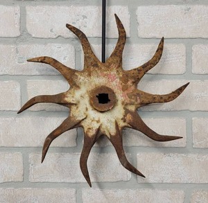 lot 449 image: Antique Cast Iron Rotary Hoe Wall Hanger - About 12 Diameter