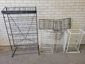 lot 502 image: Large Lot of Assorted Wire Shelving - NO SHIPPING