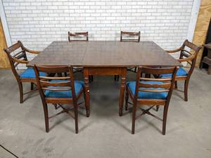 lot 216 image: Gate Leg Dining Room Table & Solid Wood Chairs in Beautiful Vintage Shape - NO SHIPPING