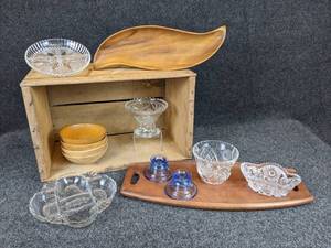 lot 318 image: Lot of Glass Home Dcor with Wood Apple Crate and More NO SHIPPING