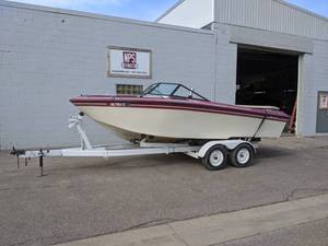 lot 174 image: 1987 Supra Ski Supreme Boat w Tandem Axle Trailer - 351 Ford V8