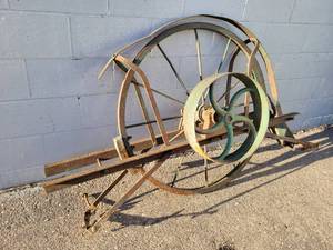 lot 181A image: Antique Belt Driven Wood Splitter - About 40 Diameter Wheel - Spins Freely - NO SHIPPING