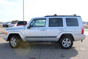 2007 Jeep Commander - 4X4