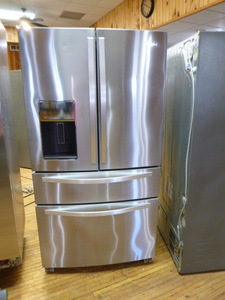 Whirlpool 4-Door French Door Refrigerator Freezer