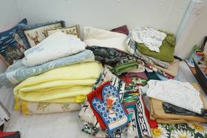 blankets and table linens