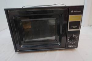 microwave oven