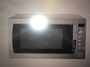2.2cu. ft. 1250 watt counter top mi...