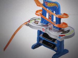 step 2 hot wheels road rally race w...