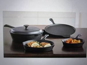 5 pc preseasoned cast iron cookware...