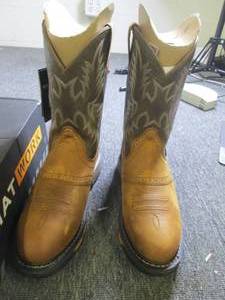 ariat work boot roper toe size 11 E...