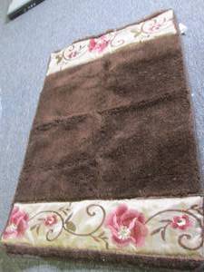 larrisa bath rug ...