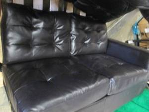 brown couch set legs are broke on o...