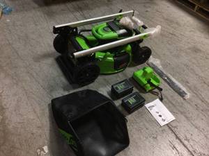 PRO 21 in. 60V Battery Cordless Self-Propelled Walk-Behind Lawn Mower with (2) 4.0 Ah Battery and Charger by Greenworks Customer Returns See Pictures