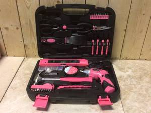 Apollo 135-Piece Home Tool Kit in Pink