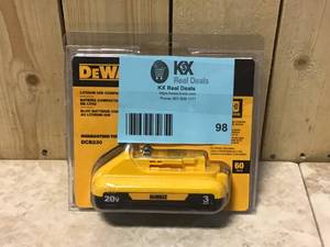 DeWalt 20V MAX DCB230 20 V 3 Ah Lithium-Ion Compact Battery Pack 1 pc