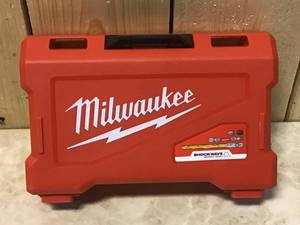 Milwaukee SHOCKWAVE Impact Duty Alloy Steel Screw Driver Bit Set (50-Piece) Customer Returns See Pictures
