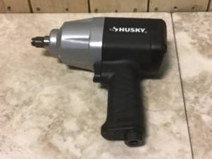 Husky 650 ft.lbs. 12 in. Impact Wrench Customer Returns See Pictures
