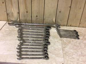 MIX LOT OF WRACHET TOOLS Customer Returns See Pictures