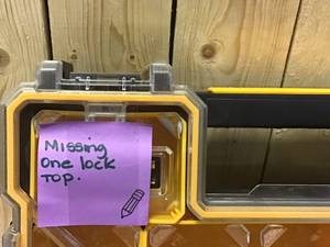 DEWALT 10-Compartment Deep Pro Small Parts Organizer MISSING 1 TOP LOCK Customer Returns See Pictures