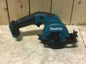 Makita 12-Volt MAX CXT Lithium-Ion 3-38 in. Cordless Circular Saw (Tool-Only) Customer Returns See Pictures