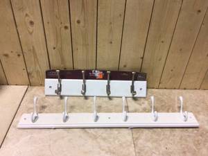 Liberty 27 in. White Heavy Duty Hook Rack Customer Returns See Pictures