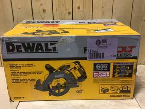 DEWALT FLEXVOLT 60-Volt MAX Cordless Brushless 7-14 in. Wormdrive Style Circular Saw  USED Customer Returns See Pictures