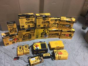 Lot of Portable Power Starters Various Conditions and Sizes See Pictures