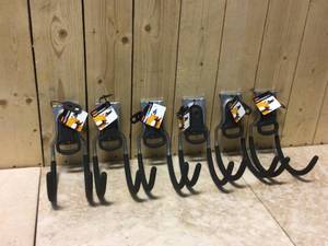 Rubbermaid FastTrack Garage Utility Hook Customer Returns See Pictures