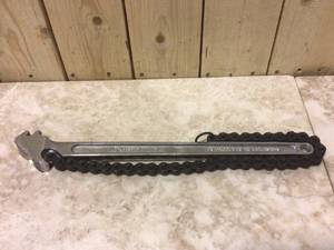 Crescent 15 in. Chain Wrench Customer Returns See Pictures