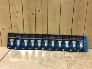 Commercial Electric 2.4 Amp Car Charger, WhiteCustomer Returns See Pictures