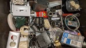 lot 42 image: Electrician Supply Collection