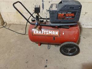 lot 56 image: Craftsman 2 HP 12 Gal Air Compressor (works)