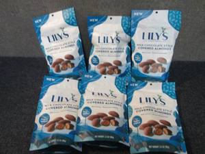 6- 3.5 oz Bags Lilys Milk Chocolat...